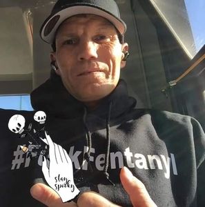 Meet your Posher, Troy